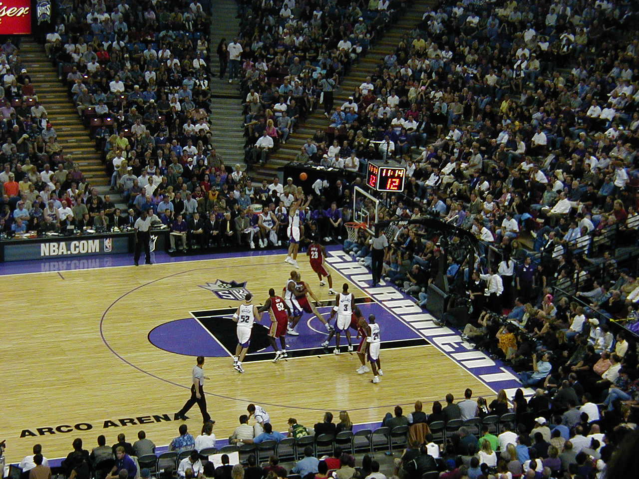 peja shoots over james